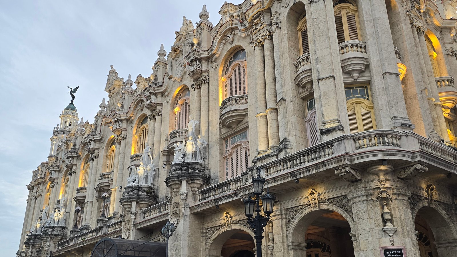 Vietnam’s economic model ‘informing’ Cuba’s marketrelated reforms